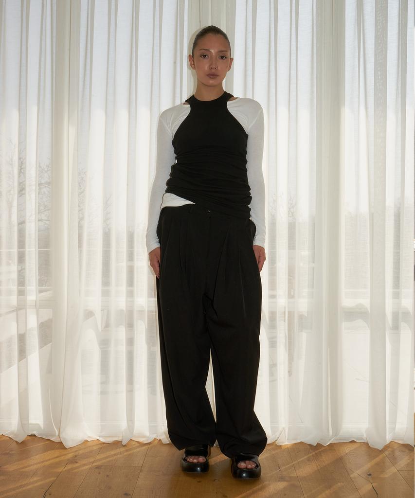 PROVO Tuck Wide Pants / Black