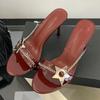 Calzado para mujer – Sandalias