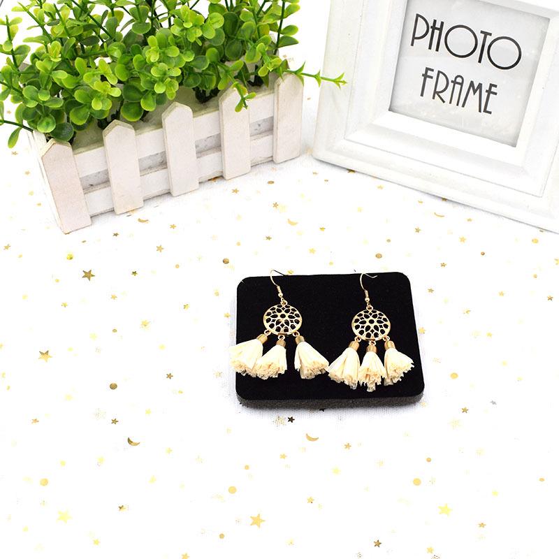 Japanese-Korean Retro Raffia Tassel Earrings: Fashionable, Versatile, Trendy & Simple