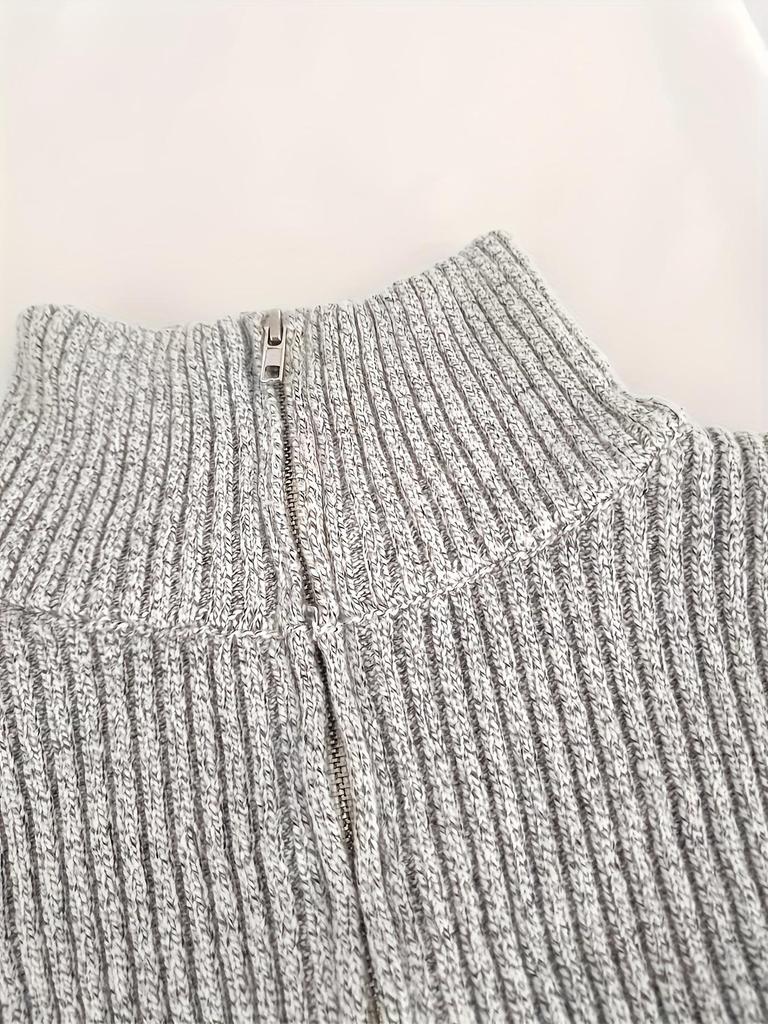 M32766 Zip Pullover Sweater
