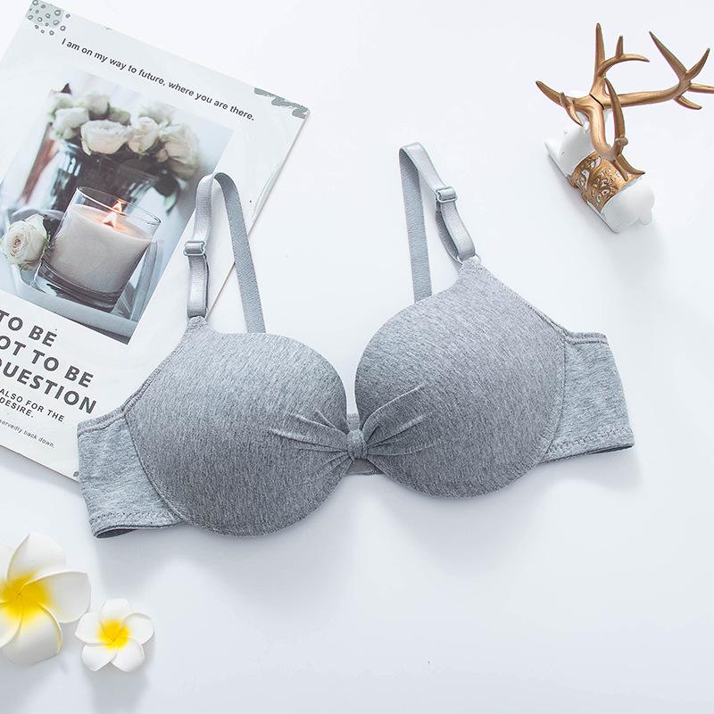 Women's Comfortable Cotton Push-Up Bra with Underwire and Adjustable Fit