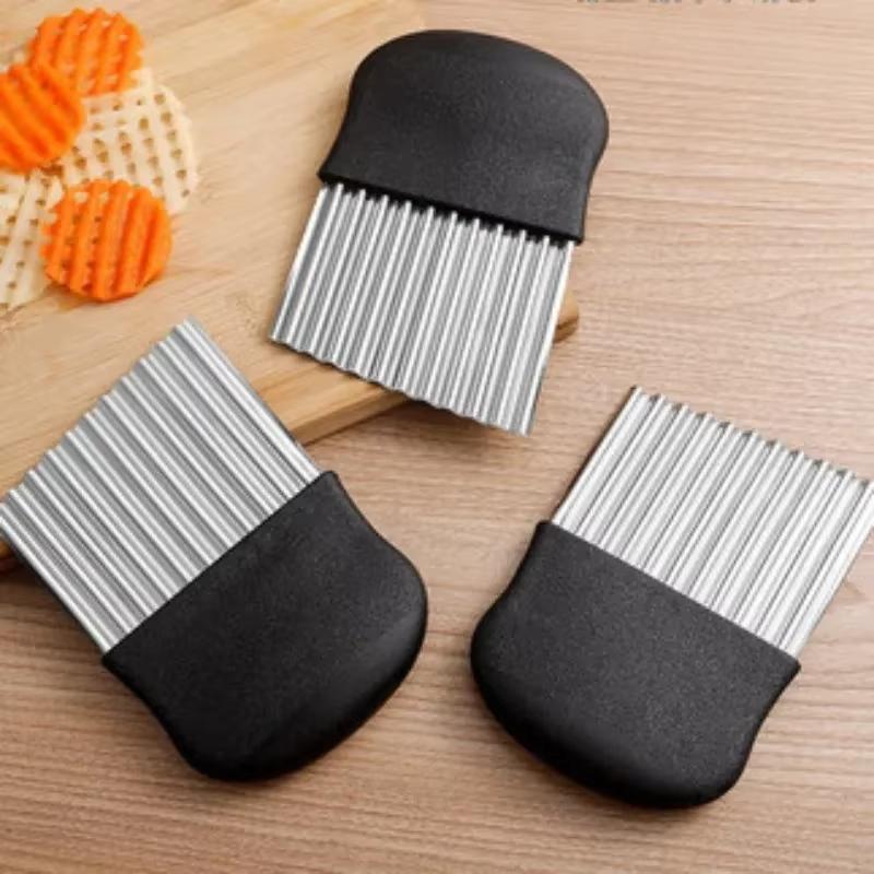 Stainless Steel Potato Chip Slicer Vegetable & Fruit Crinkle Cutter Wavy Kitchen Knife Chopper French Fry Maker Tool Gadget