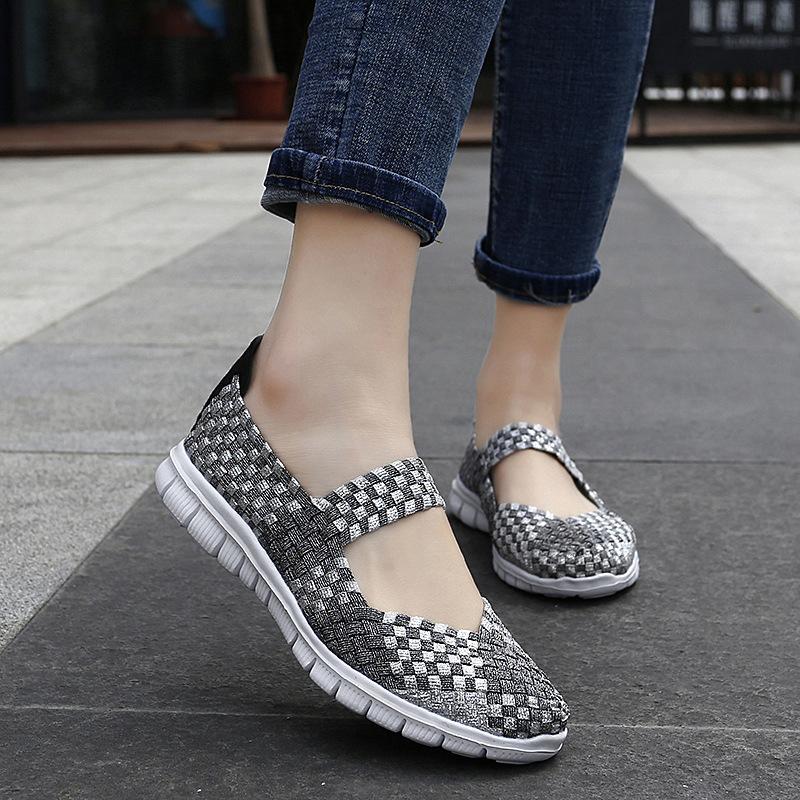 Large size breathable woven elastic band handwoven shoes women's single shoes large size flat bottom casual mother shoes tide