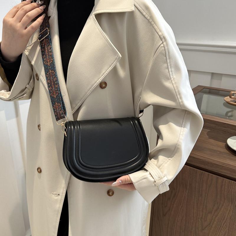 Yogodlns Fashion Small Flap Bag Designer Wide Strap Saddle Shoulder Bags Luxury PU Leather Crossbody Bag Trend Small Phone Purses