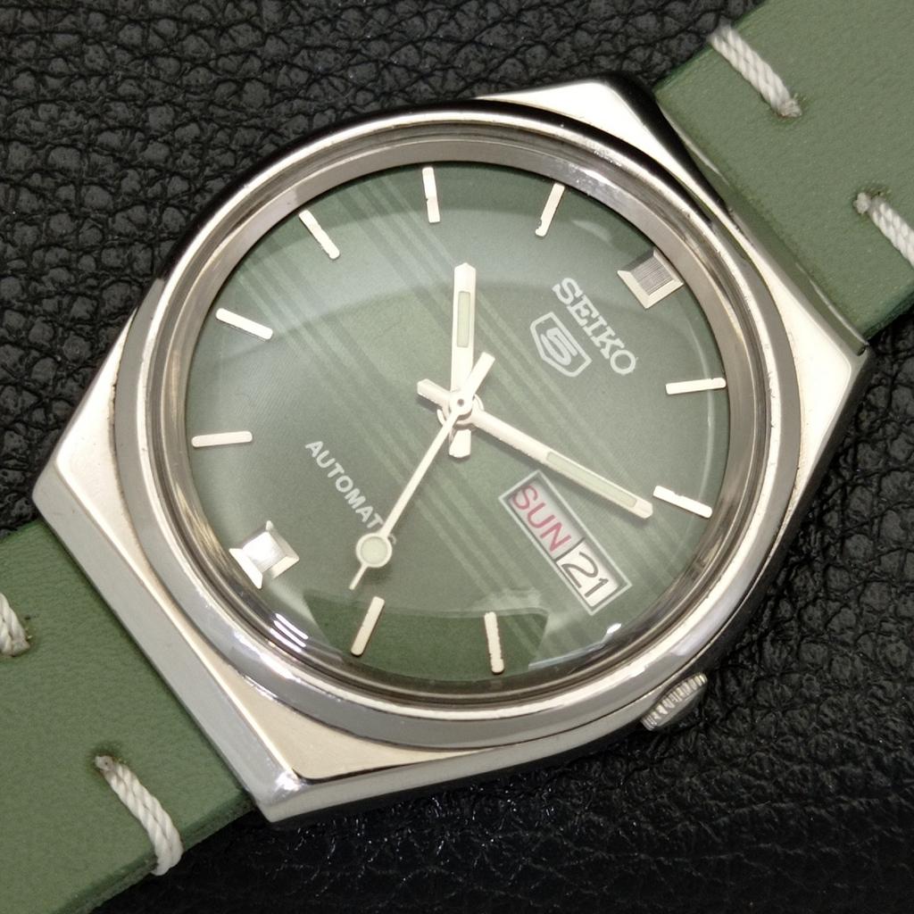 AUTOMATIC VINTAGE SEIKO 5 JAPAN 6309A MENS GREEN COLOR DIAL WATCH a701226-5 R206a-a701226