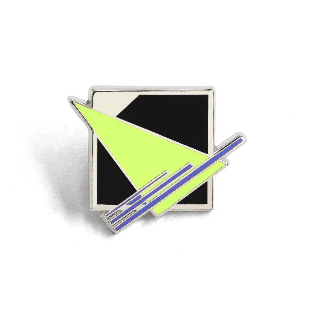 

Particle Image Velocimetry Geometric Pattern Enamel Brooch: Science Accessory & Gift
