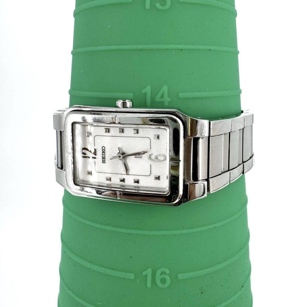 [USED] Battery SEIKO lk Lucia Silver Women's Square Watch