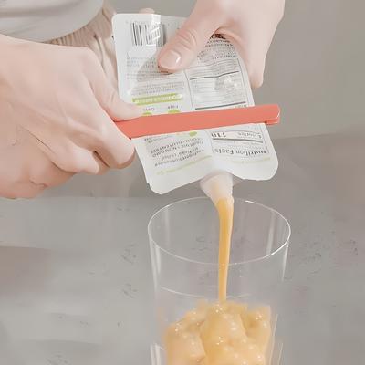 Stoarcător Portabil pentru Pliculețe de Sos, Gadget de Bucătărie Lavabil pentru Extracția Fără Efort a Sosului, Design Durabil din Plastic, Mâner Roșu pentru Prindere Ușoară, Reduce Risipa Alimentară