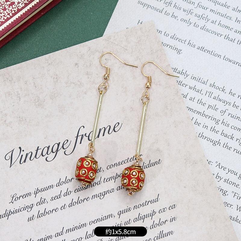 Handmade Niche Nepalese Exotic Tibetan Earrings Retro Temperament Simple Earrings Show Face Thin Earrings