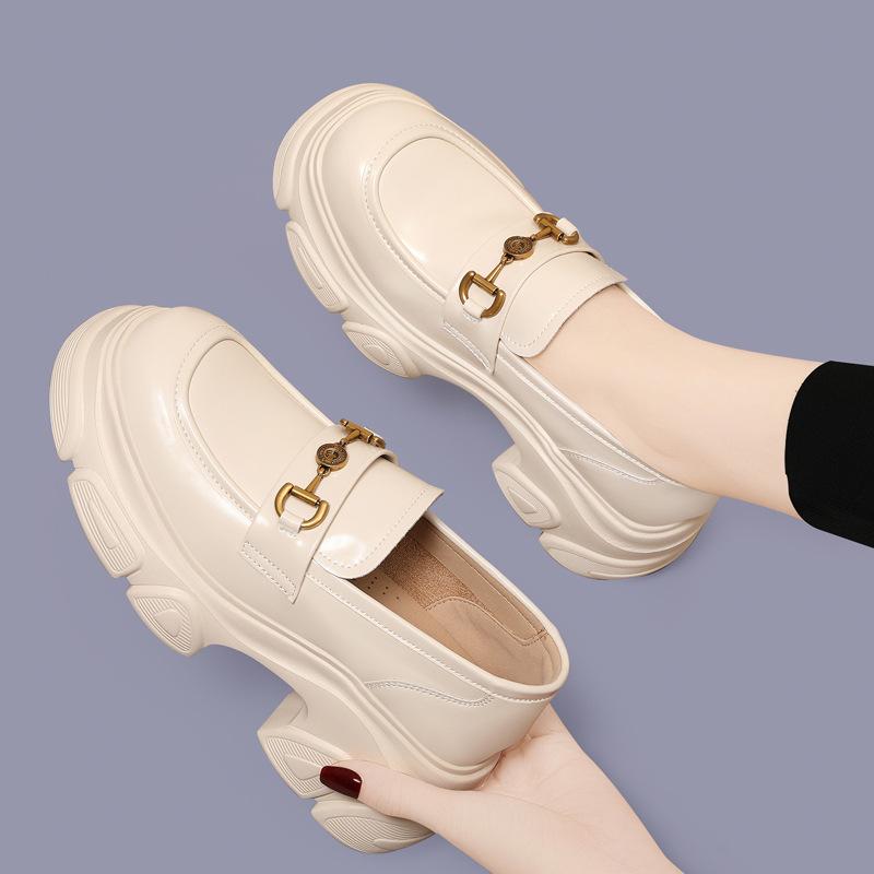Mocassins à plateforme femme cuir année nouvelle printemps et automne talon épais chaussures plates petites chaussures en cuir britanniques
