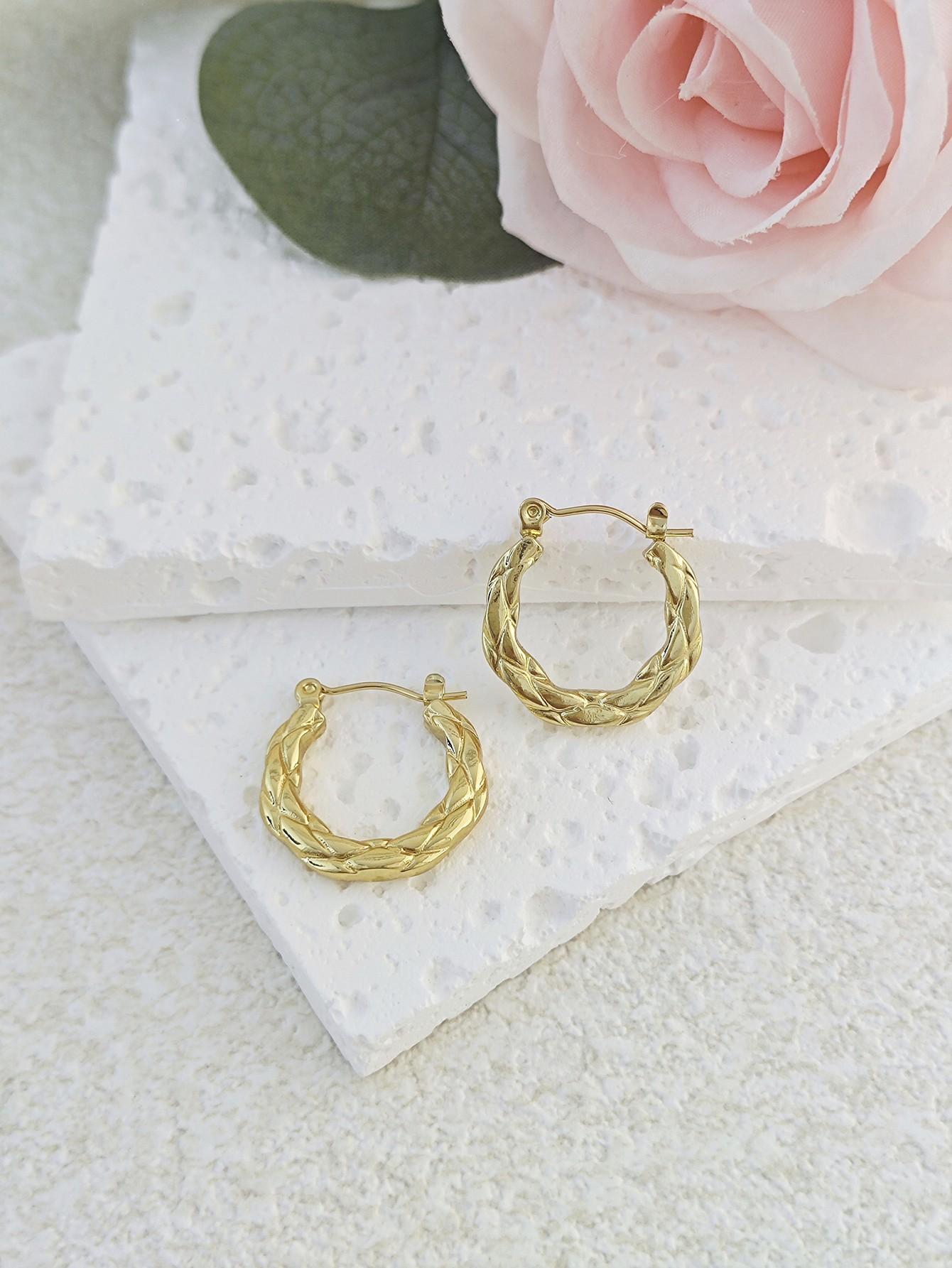 

Fashion Stainless Steel Gold Plated Earrings Multi Style Size Hoop New Design Hypoallergenic Gold Plated Irregular Earring 1 Pair
