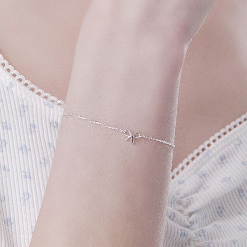 

Charmy baby ribbon-bracelet Silver