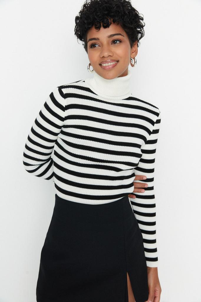 Women's Fashionable Stylish Sweater Black-Multicolor Double Pack Knitwear Sweater