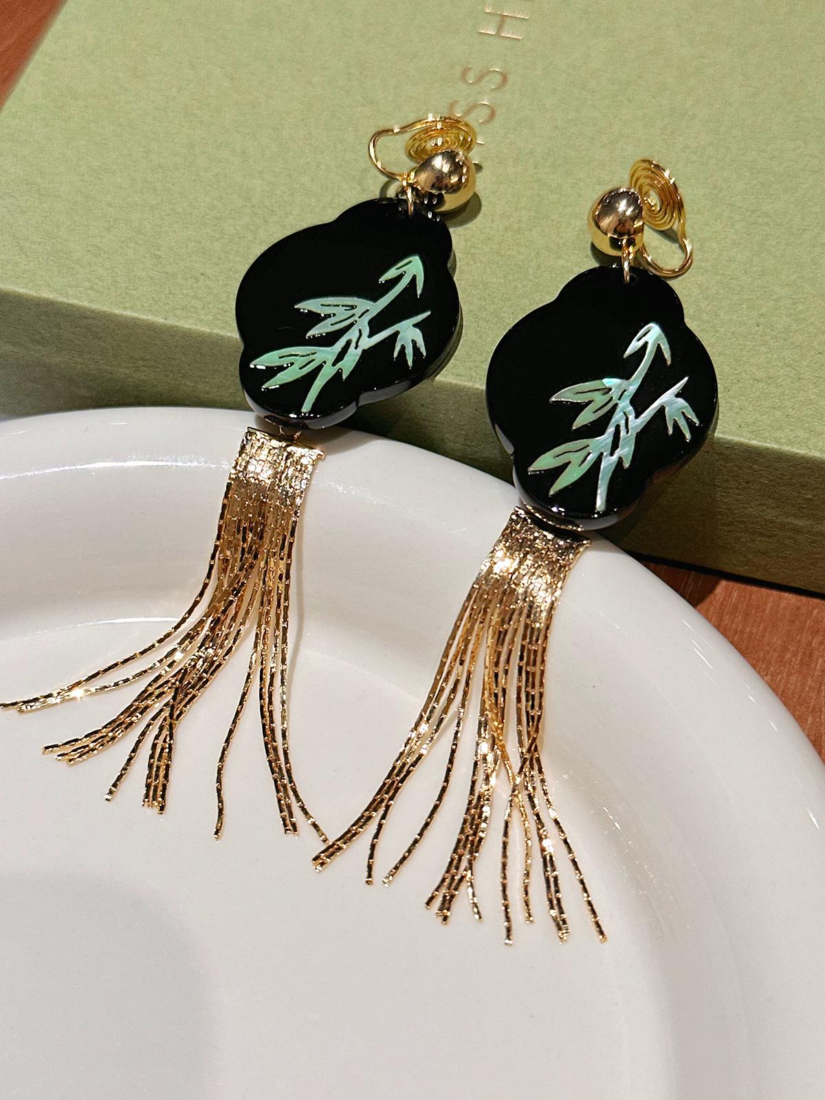 West Window Bamboo Tassel Clip-On Earrings - Chinese National Style Dangle Earrings for Women