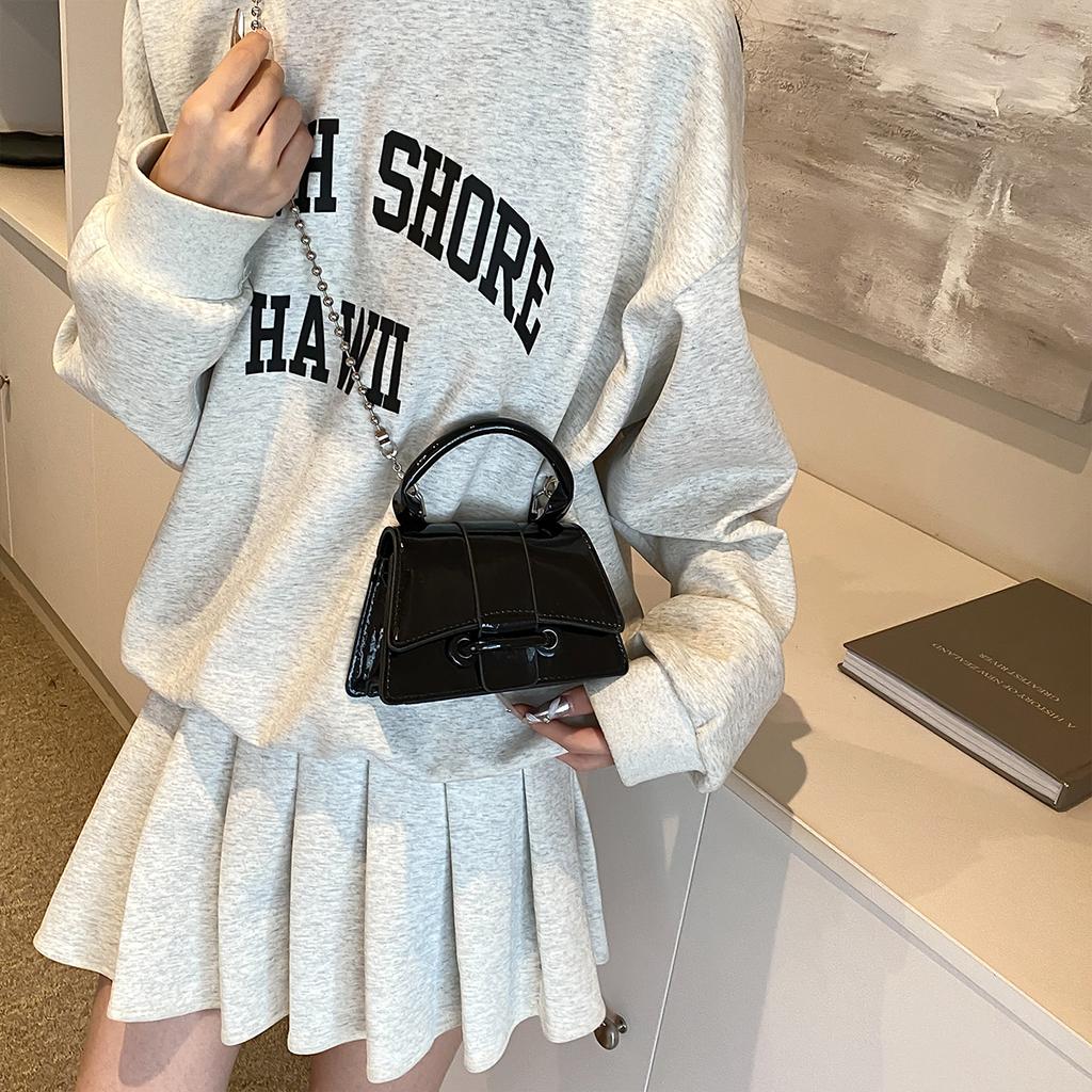 Shoulder Bag For Women Mini Crossbody Handbag Shiny Pu With Chain Belt Magnetic Button Closurefor Commute Photography Daily Use