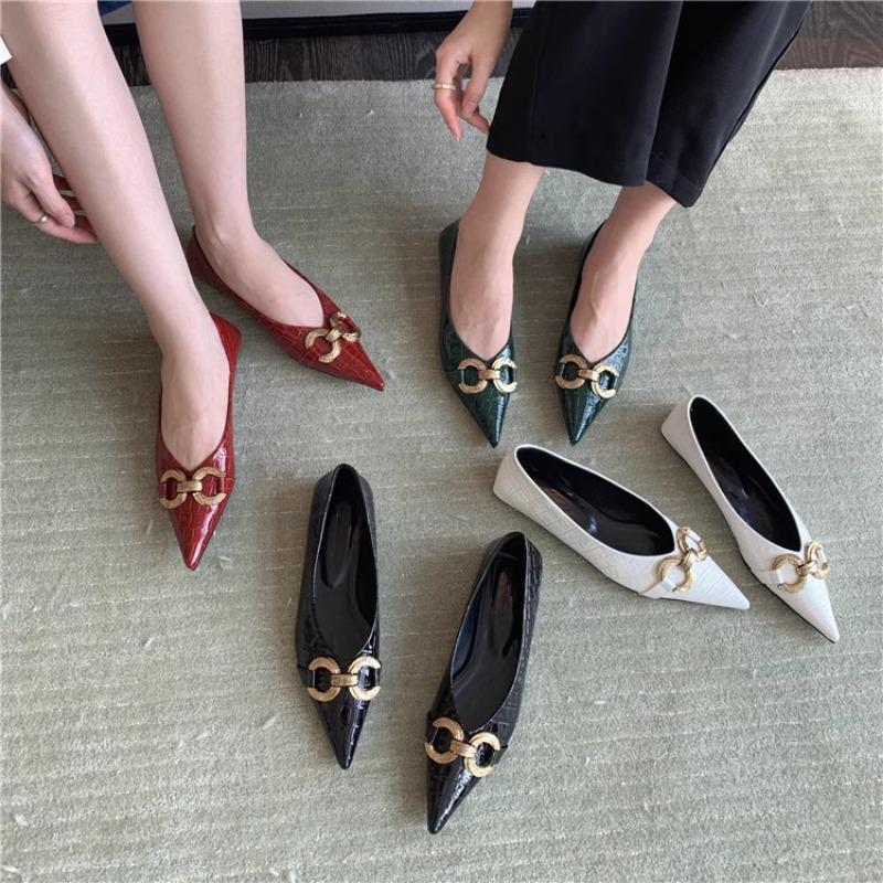 Fashion Flat Shoes for Women Spring Autumn 2025 New Pointed Flat Black Light Mouth Flat Heel Soft Sole Women's Shoes Plus Size 42 43 44