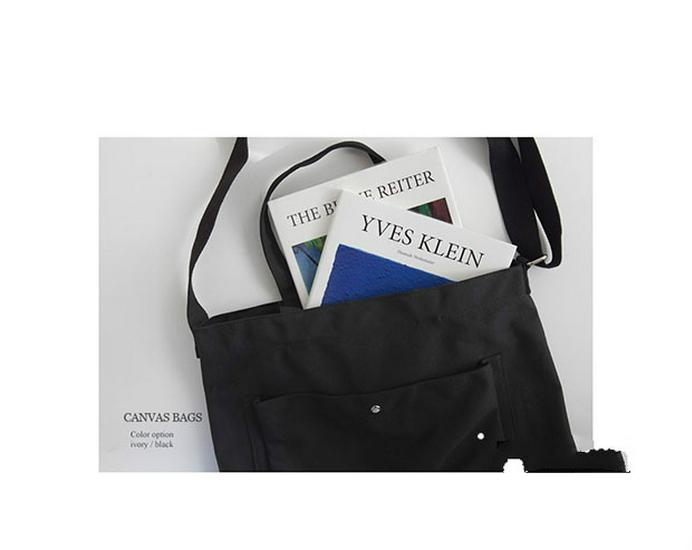 Women's Canvas Tote Bag - Solid Color, Large Capacity, Literary Style, Crossbody or Shoulder Bag for Students.