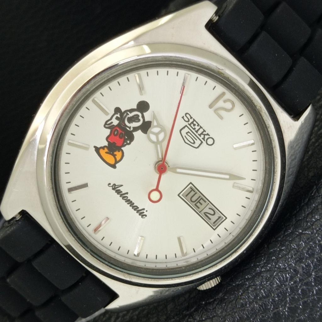 

VINTAGE SEIKO 5 AUTOMATIC 7009A JAPAN MENS SILVER COLOR DIAL WATCH a700561-5 R203-a700561