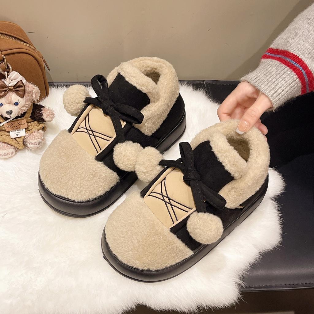Cute cartoon hairball snow boots women's new winter wear thick-soled warm piled thickened cotton shoes home cotton boots