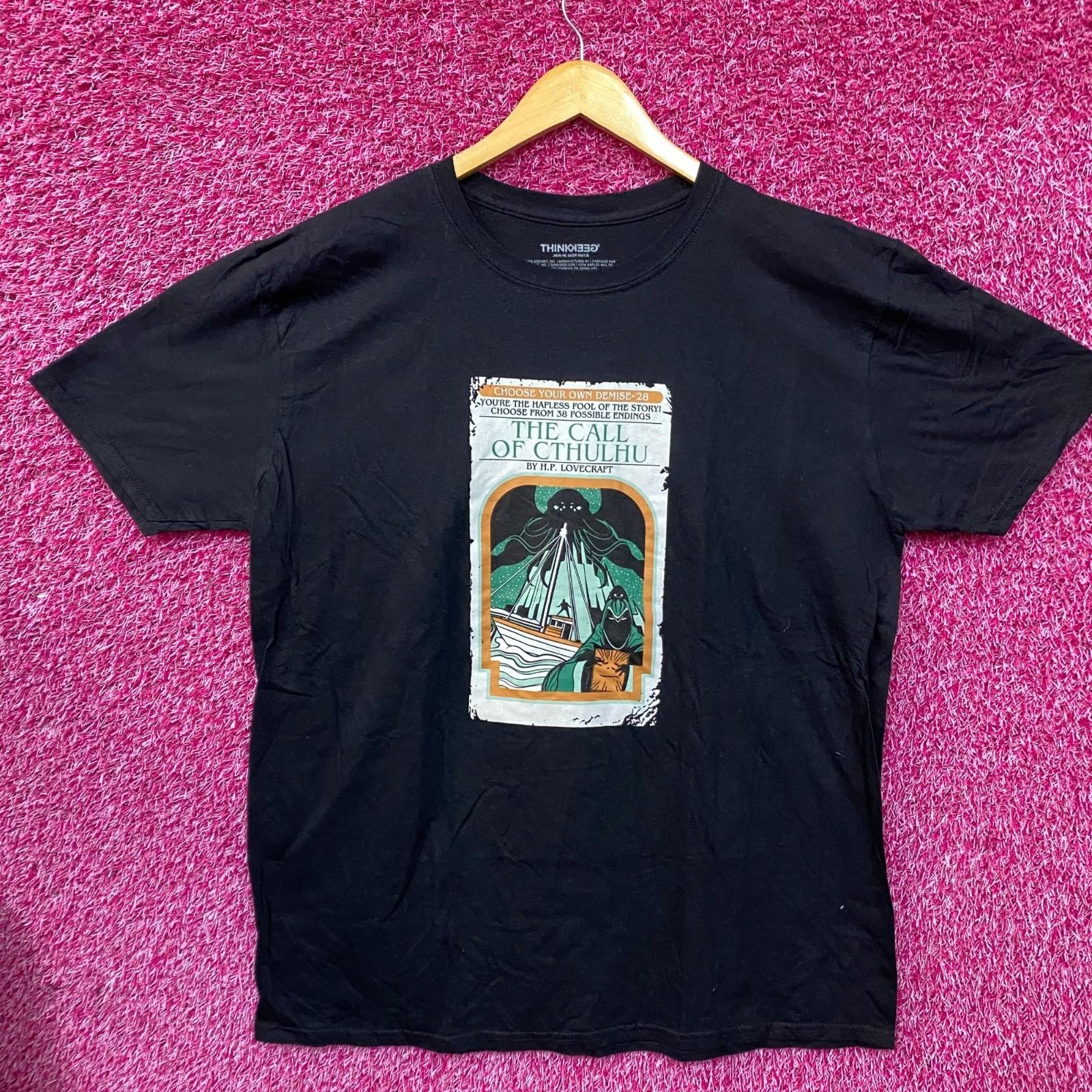 

H.P. Lovecraft The Call Of Cthulhu Book Cover Design T-Shirt 4XL
