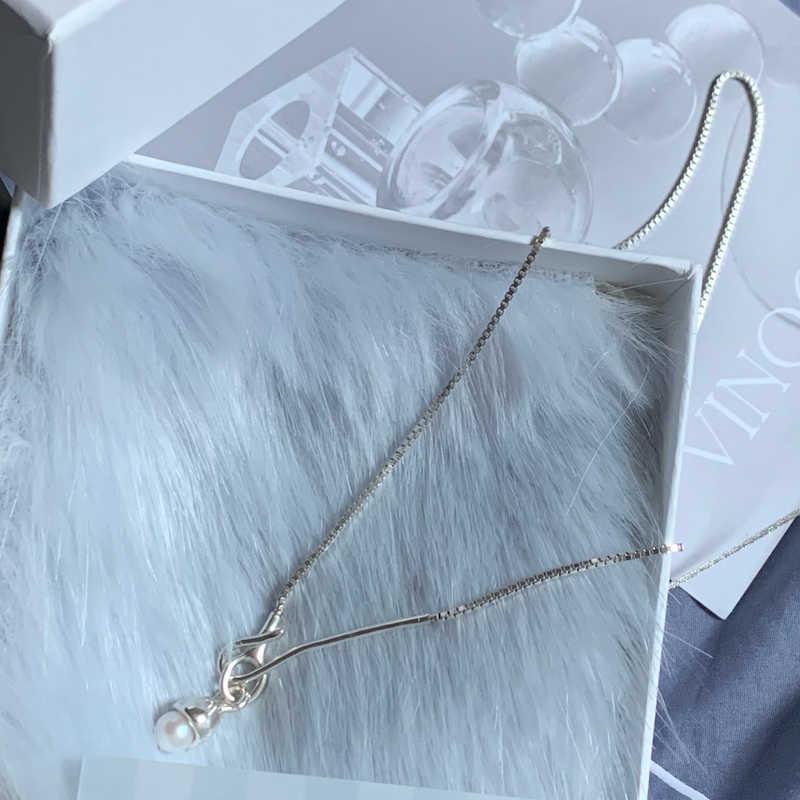 S925 Sterling Silver Pearl Clavicle Chain Necklace: Japanese-Korean Cold Aesthetic, Versatile Design for Women
