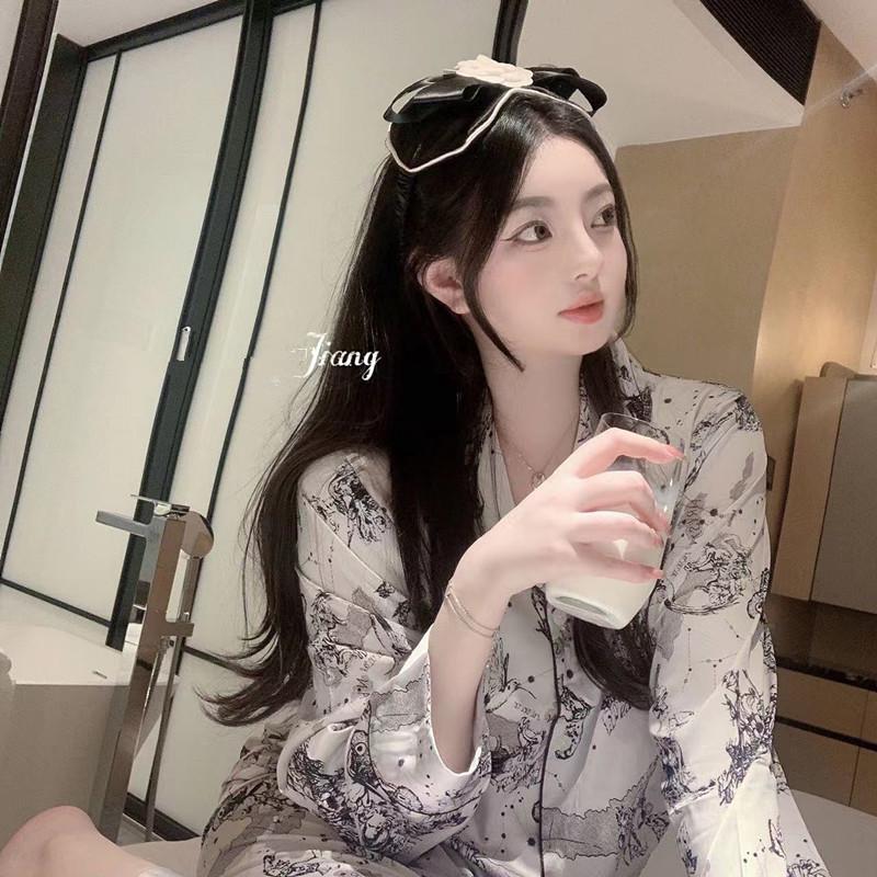 Women's Floral Silk Pajamas - Long-Sleeved, Thin & Stylish Korean Homewear for Spring/Autumn