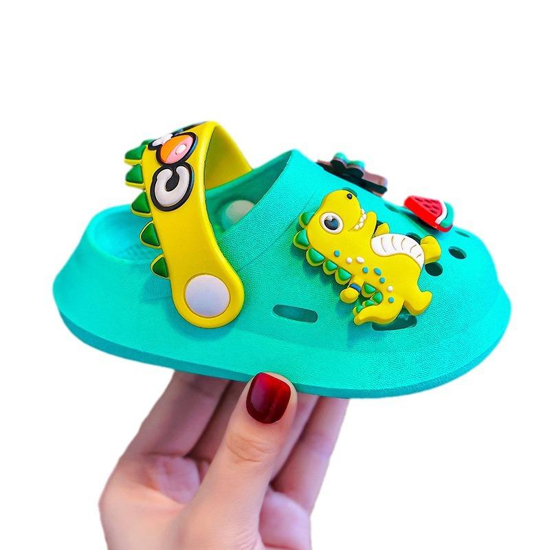 New style for boys and children2-6Cute cartoon non-slip clogs for toddlers, suitable for girls, can be worn outside
