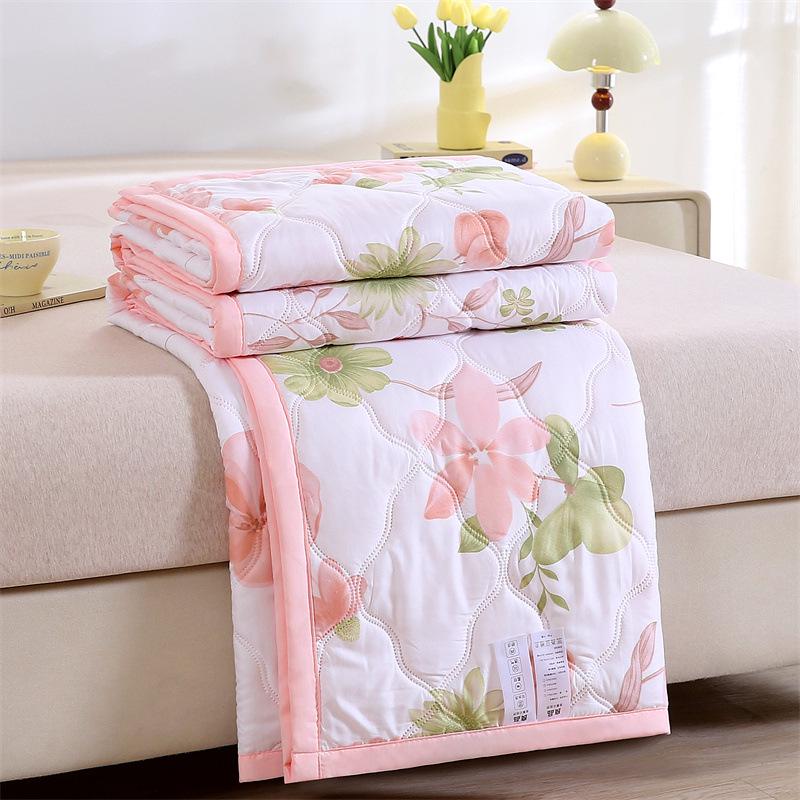 Comfortable Breathable Cotton Summer Quilt - Washable AC Quilt with Gift Box Packaging