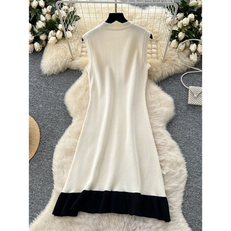 Summer Clothing Graceful Ladies Beads round Neck Sleeveless Slimming Knitted dress Women Fashionable Color Matching French style Sweater Dress