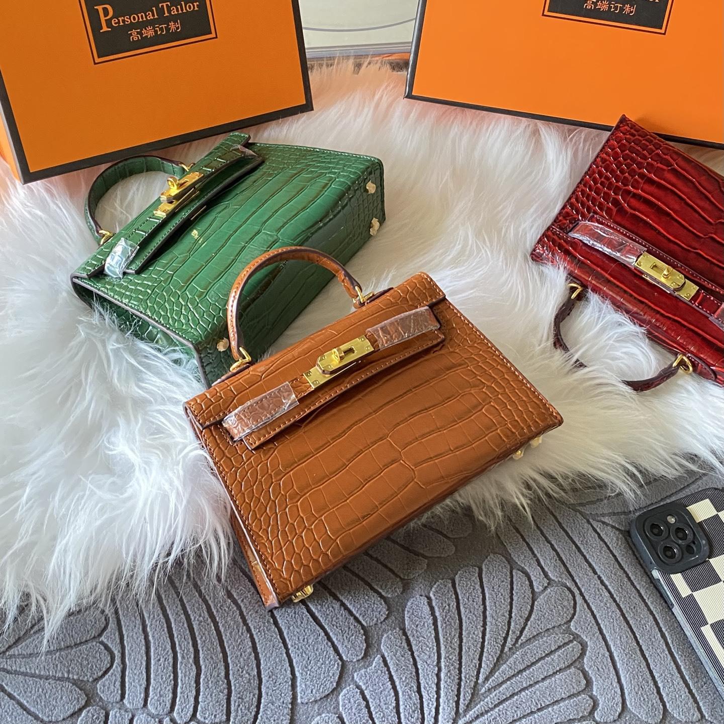 

Новая изысканная женская сумка-мессенджер, маленькая сумка, сумка с тиснением под крокодила, высококлассная мини-универсальная сумочка. 22cm