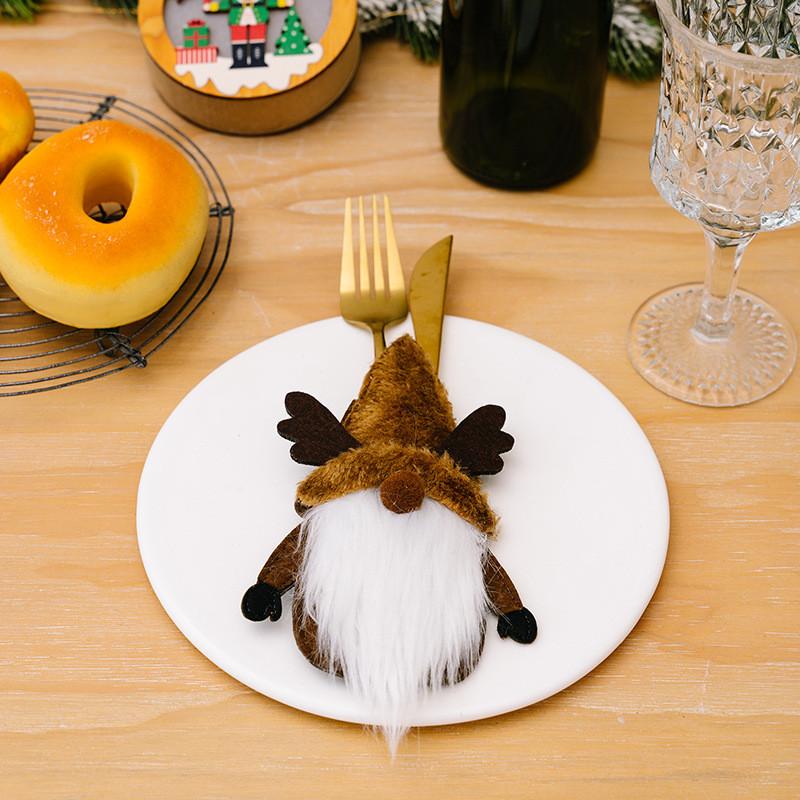 

Креативный Настольный Рождественский Декор Длинный Гном Держатель для Столовых Приборов Набор с Сантой Снеговиком и Оленем Long Fork Set Reindeer