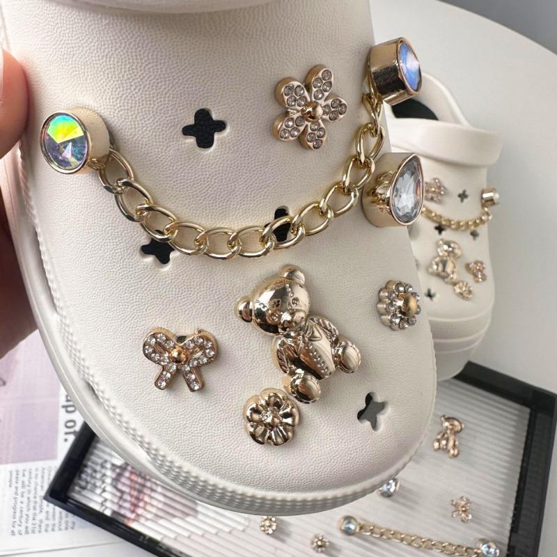 Shoe Charm for Crocs DIY Premium Cartoon Bear Metal Chain Diamond Shoe Decoration Buckle for Croc Charms Hole Shoes Accessories