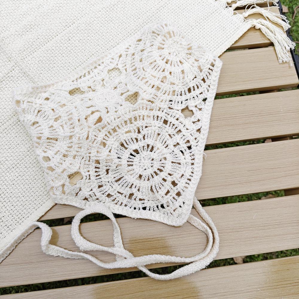 Retro Knitted Triangle Headband Handmade Crochet Hollow Floral Bandana French Sweet Hair Scarf Kerchief Korean Photo Headscarf
