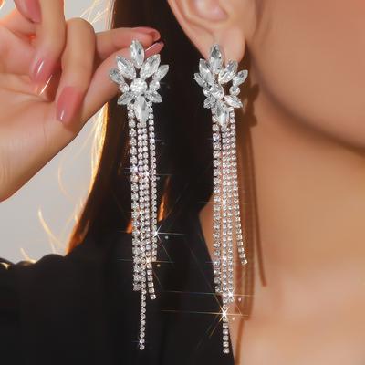 Luxury Crystal Long Fringed Earrings Fashion Diamond Stud Earrings