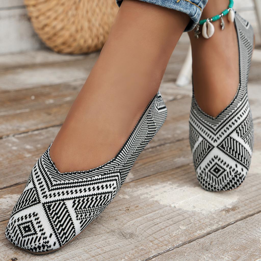 New Black White Women Knitted Slip on Shoes Casual Breathable Ballet Flats Women Loafers Comfort Ladies Single Shoe