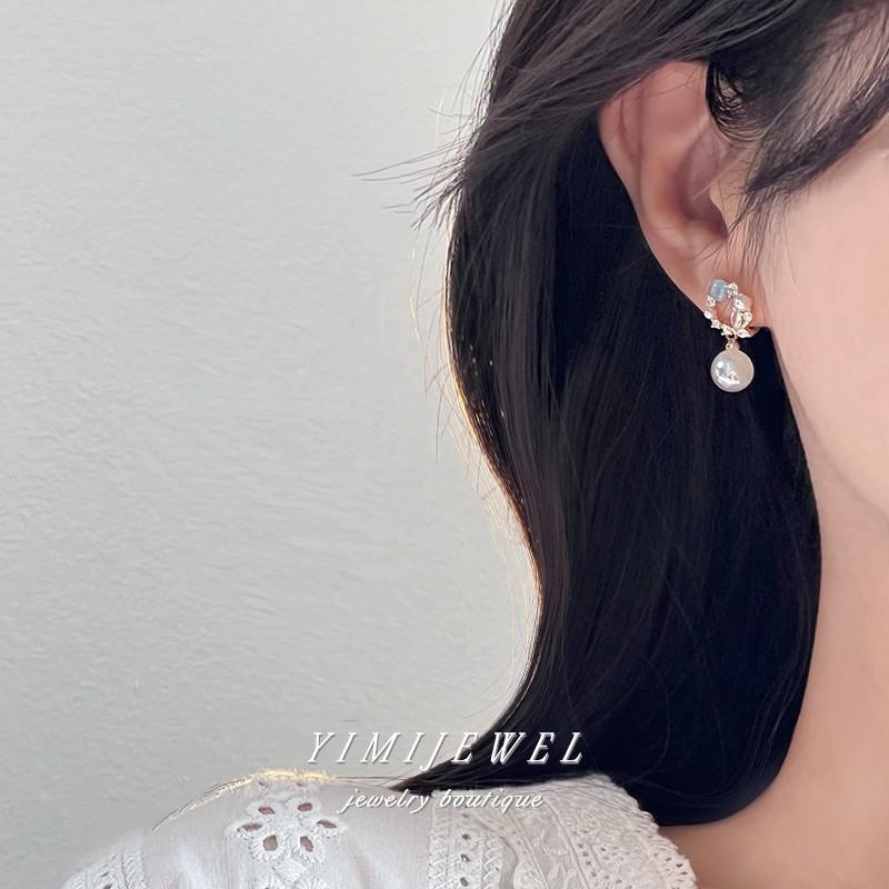 "Alice's Dream" Fairy Flower Crown Mermaid Pearl Pendant Silicone Clip-On Earrings for Women