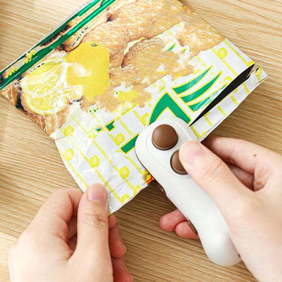 Yousheng Sealing Machine with Magnetic Suction Base USB Charging Portable Design Sealing Device Handheld Sealer