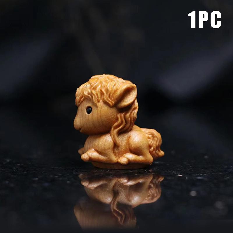 

1/2 шт. Очаровательная статуэтка лошади ручной работы 2026 год китайского Нового года Зодиак Лошадь Украшения Резьба по дереву Настольный и праздничный декор Подарок