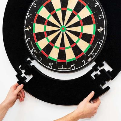 Ekleme Dart Tahtası Duvar Koruyucu Halka Yüksek Mukavemetli Çıkarılabilir Basit Kurulum Duvar Çevresi Dart Arkalık Siyah Halka