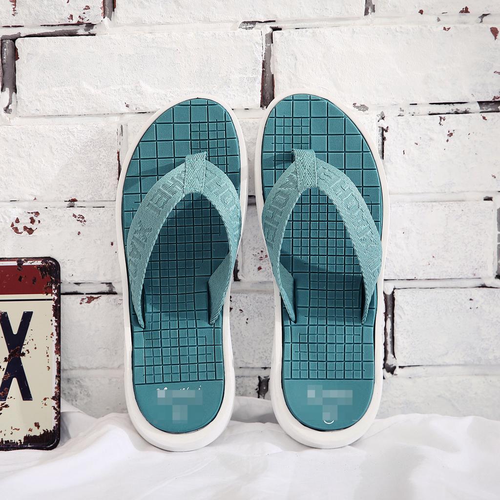 Fashion Summer Mixed Color Bathroom Slippers Classic Men's Flip Flop Male Sandals Breathable Slipper for Men Household Comfortable Shoes