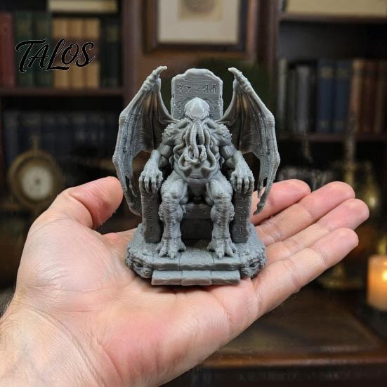 Nischen-Hobbyisten-Geschenke 3D-gedruckter Thron Cthulhu-Statue, Gotische Harzfigur für Regal & Schreibtisch Detaillierte Fledermausflügel-Skulptur Dekoration, Tentakelmonster