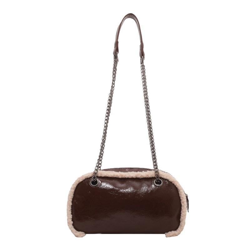High Texture Fashion Plush Bag Women's 2025 New Foreign Style Versatile Single Shoulder Messenger Bag Lamb Wool Chain Bag Tide