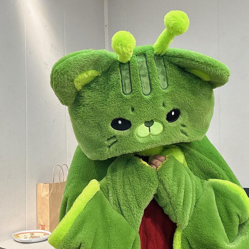 Lovely Plush Soft Cloak Cat Cape Cartoon Cloak Cat Coral Fleece Air Blankets Birthday Valentine Gifts