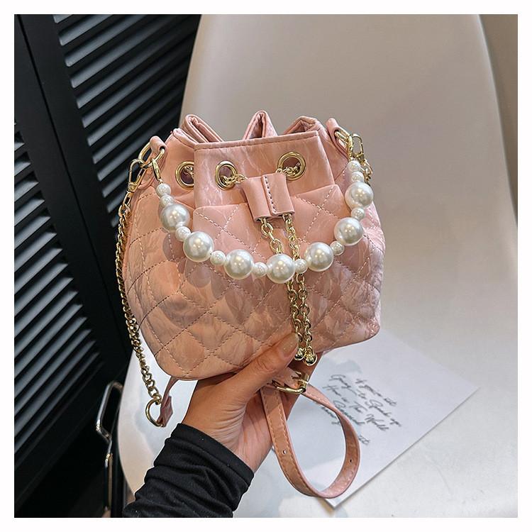 Ielgy Fashion Niche Diamond Embroidery Thread Mori Cute Female Bag Chain Cross-body Bucket Bag