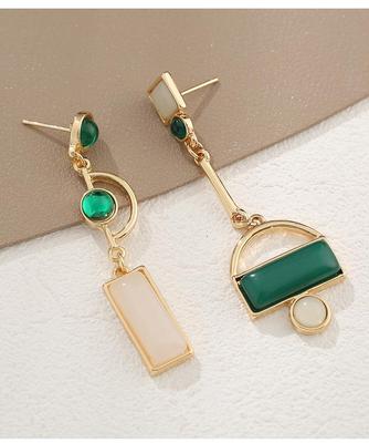 Kadınlar için klasik Geometrik Küpe Akrilik Taş Karışımı uyumlu Kokteyl Küpe Takı