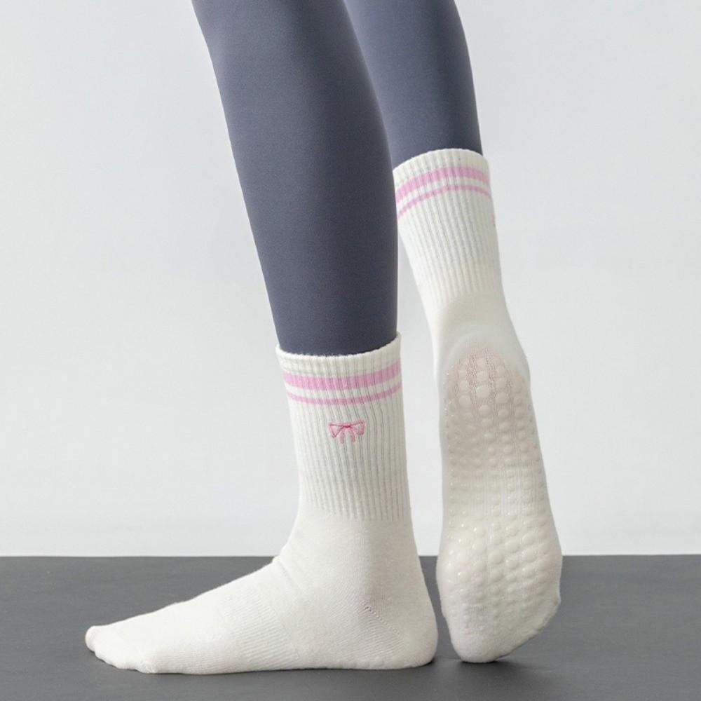 1Pair Non-Slip Yoga Socks Bow Embroidery Cuffed Mid Tube Socks Professional Pilates Socks for Women