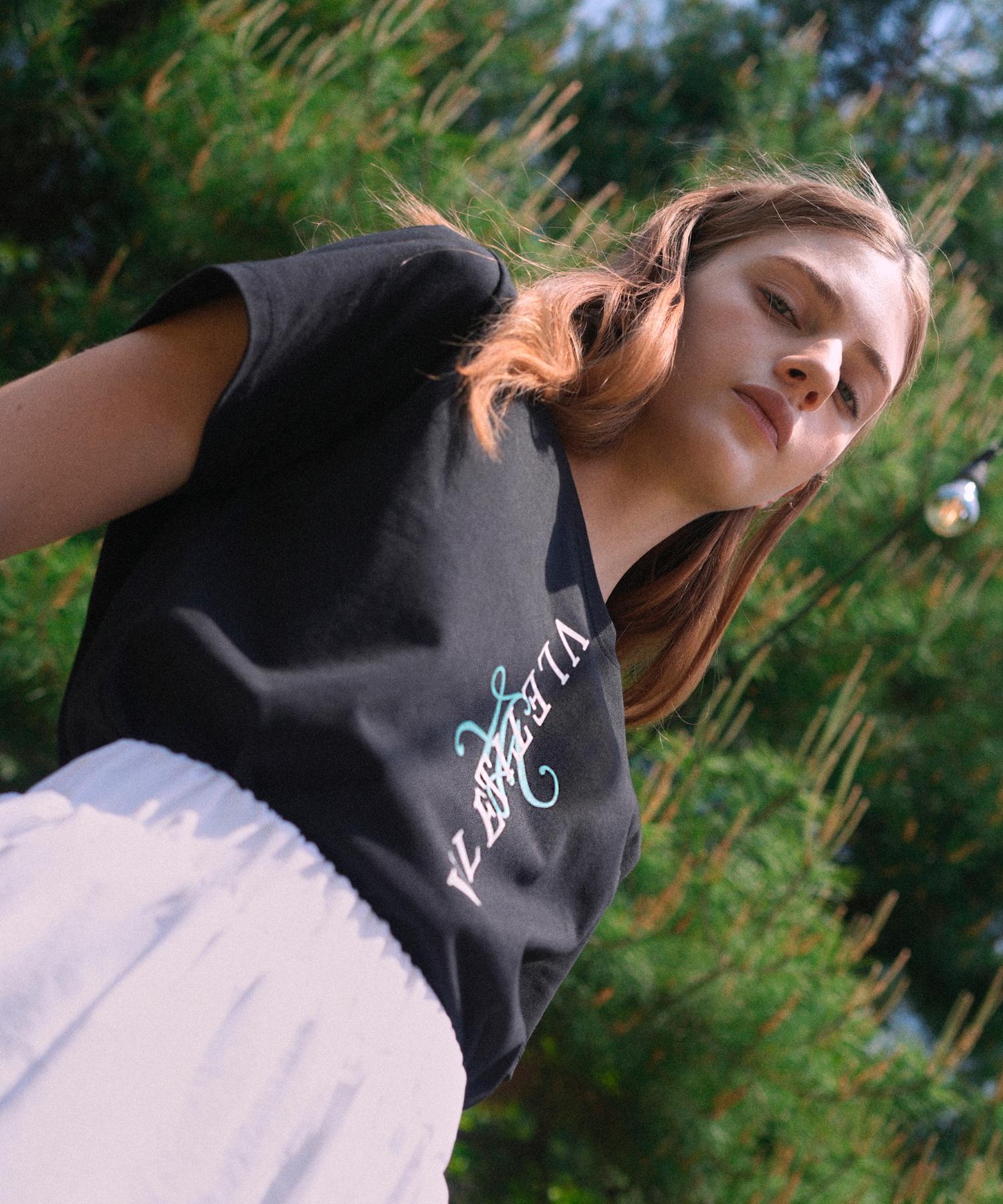 Bletty Signature Logo Cotton T-Shirt (Black) Black/Free