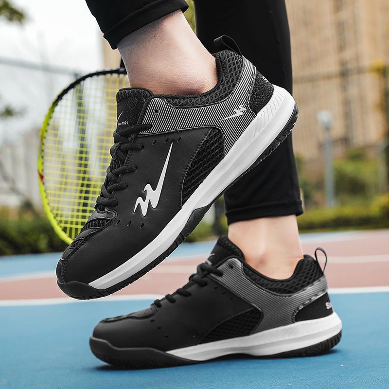 Badminton Shoes Training Table Tennis Shoes Breathable Sneakers High Quality Volleyball Shoes Wear Resistant Handball Golf Shoes