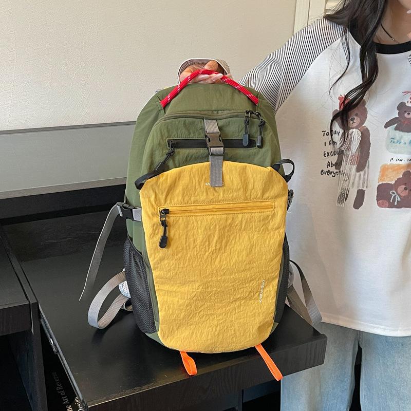 Schoolbag Niche Korean Contrasting Color Backpack Female 1011 New Leisure Student Travel Small Backpack Mountaineering Schoolbag High Sense
