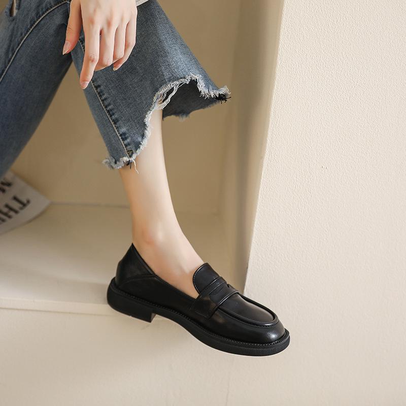 Women's Black British Style Leather Loafers: Thick Sole, Chunky Heel, Round Toe, Two-Wear Design - Spring 2025
